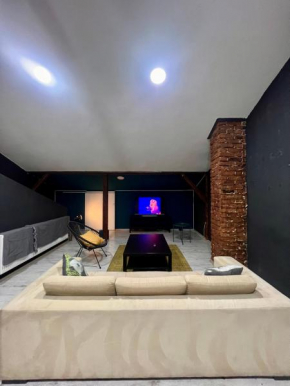 Radio Hostel